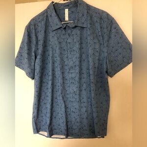 Stylish Blue Geometric Pattern Shirt - Large Button Down